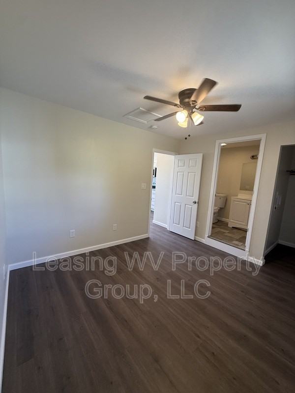 134 Clayton Ave #1E - Photo 5 of 10
