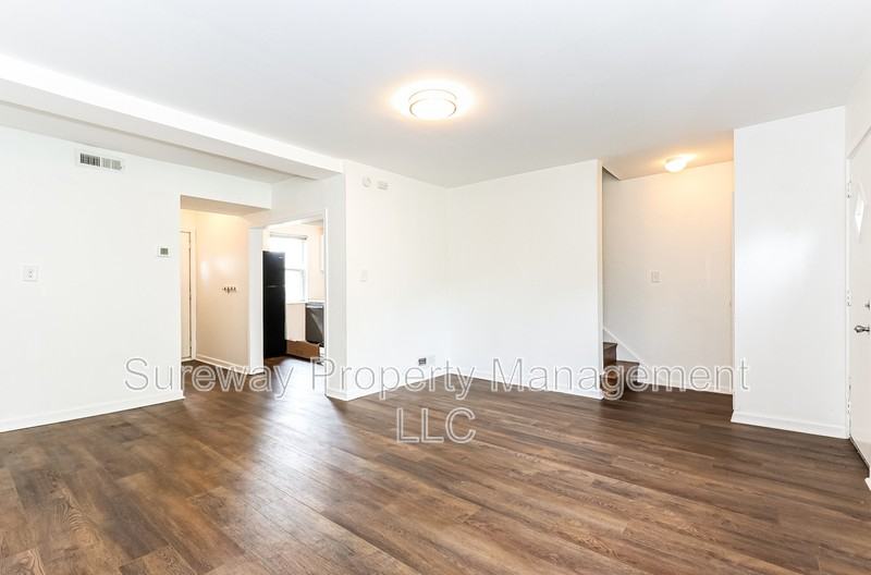 739 Pennsylvania Ave - Photo 2 of 15