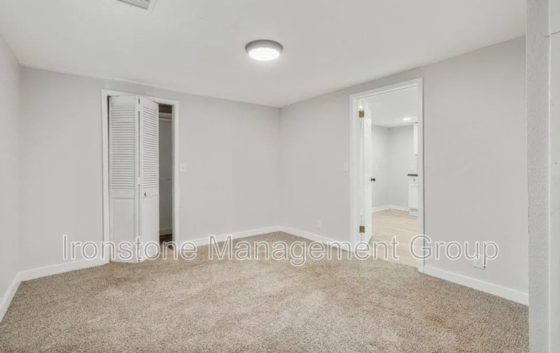 1103 N Franklin Ave - Photo 6 of 11