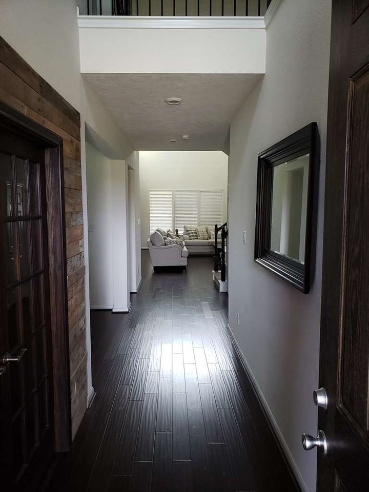 2005 Custer Parkway - Photo 3 of 9