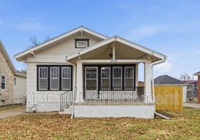 featured image of 6928 Ballard Ave