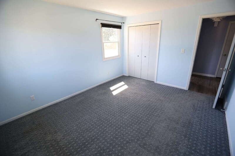 1028 Rosewood St - Photo 4 of 7