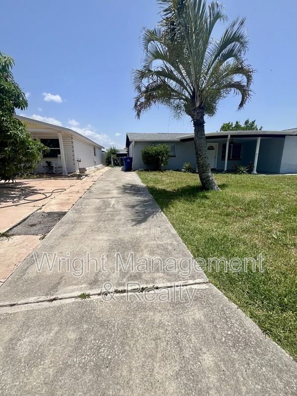 3716 Cedarwood Dr - Photo 3 of 29
