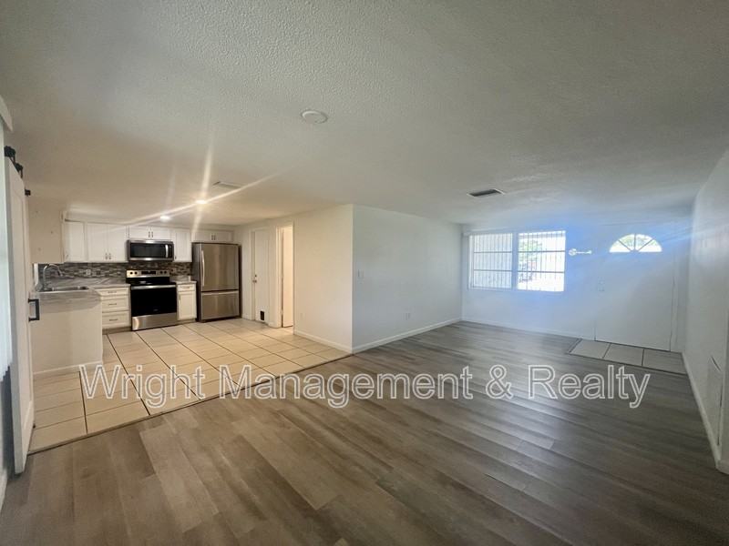 3716 Cedarwood Dr - Photo 5 of 29