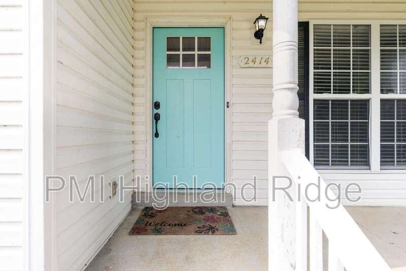 2414 Lismore Dr - Photo 7 of 26