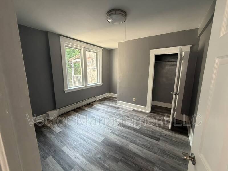 57 Whiting St #166GLEN5 - Photo 5 of 9