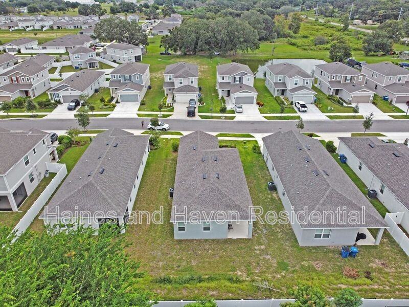 832 Blue Creek Dr - Photo 4 of 27