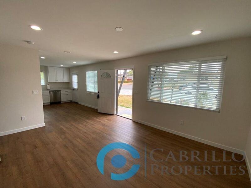 1628 Burton St - Photo 4 of 20