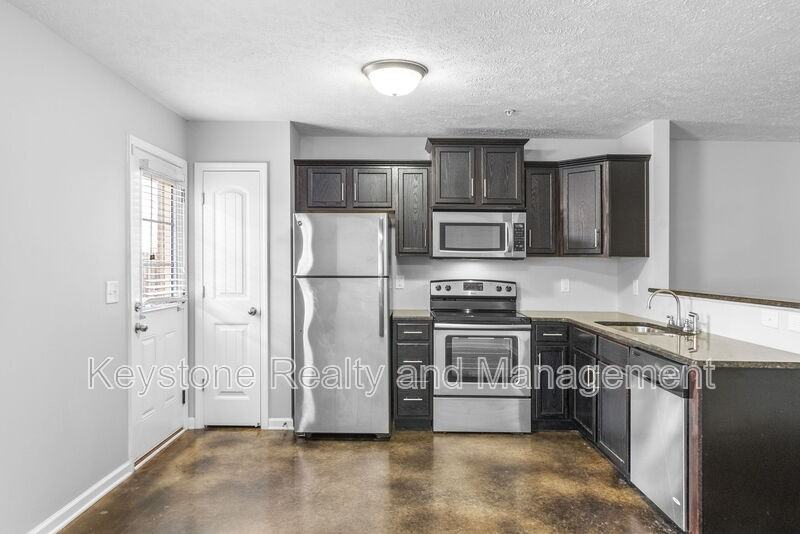 133 Melbourne Dr #F - Photo 6 of 14