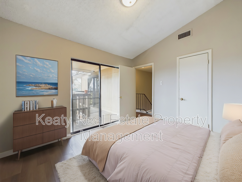 301 Cougar Rdg #3 - Photo 7 of 14