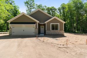 featured image of 35662 Bonnie Lakes Rd