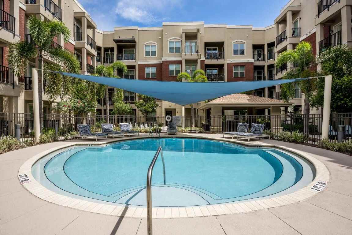 Varela Westshore Apartments - Photo 3 of 48