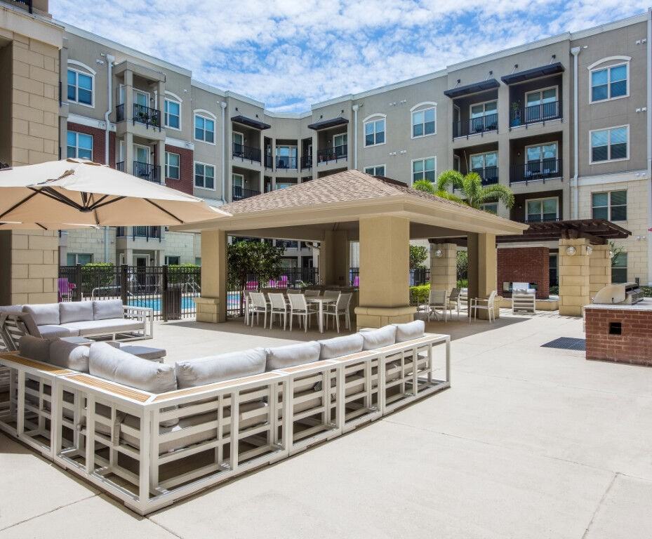 Varela Westshore Apartments - Photo 6 of 48