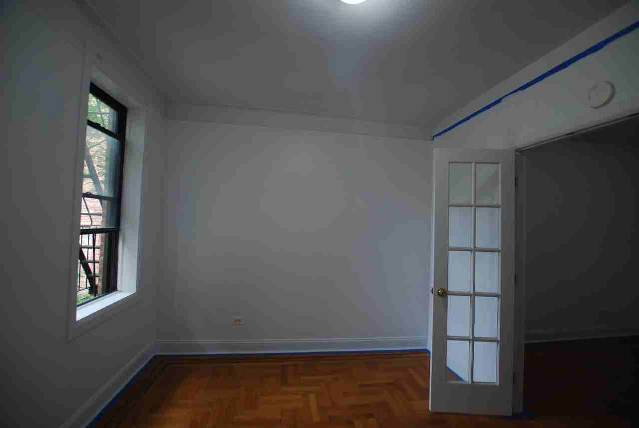 230 East 18th Street #4 - Photo 4 of 14