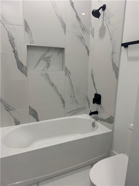1035 Barcelona St E - Photo 6 of 7