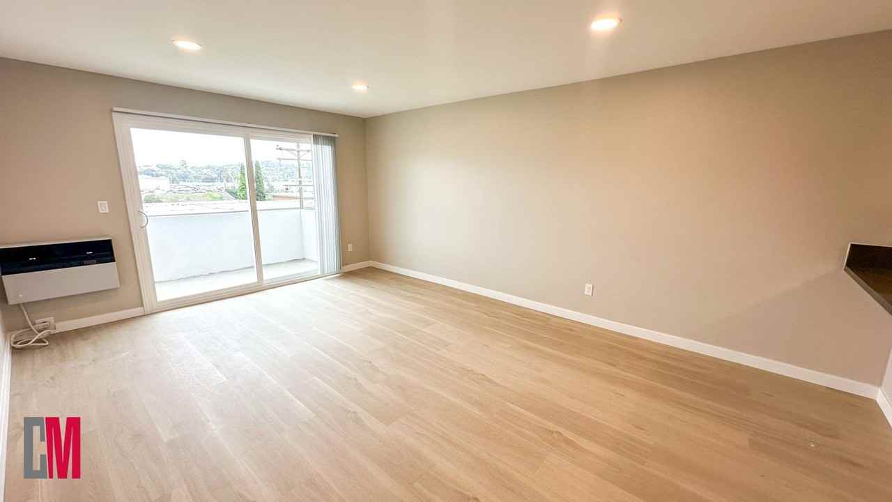 5435 Heidi Street - Photo 5 of 33