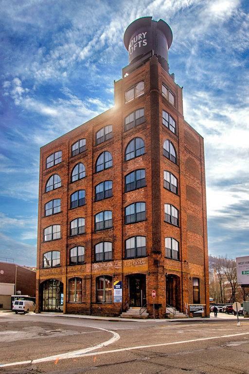 Boury Lofts - Photo 6 of 29