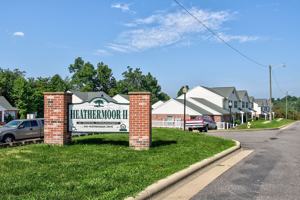 featured image of 400 Heathermoor Dr