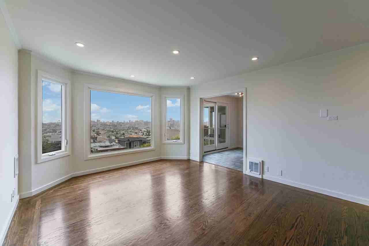 4058 20th St - Photo 2 of 43