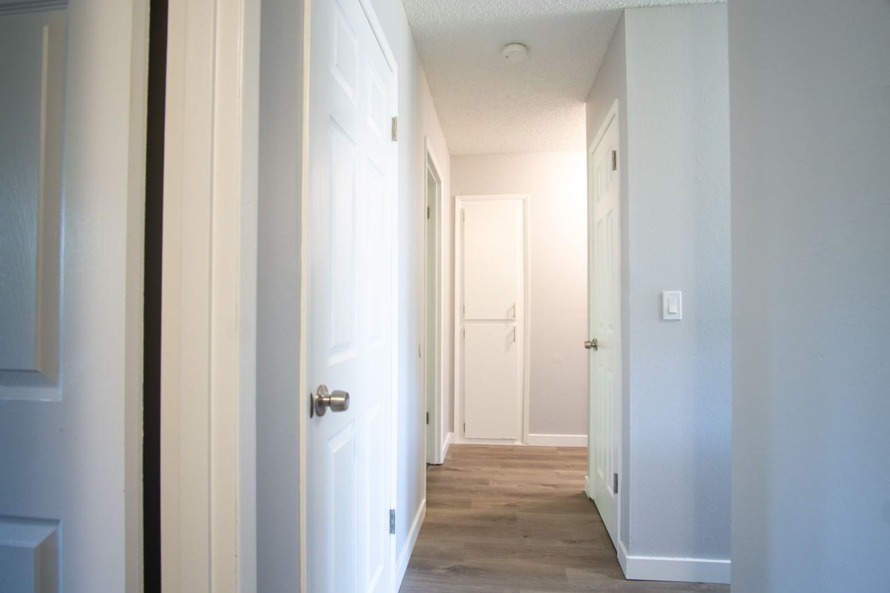 307 - Weidler 111 - Photo 7 of 25