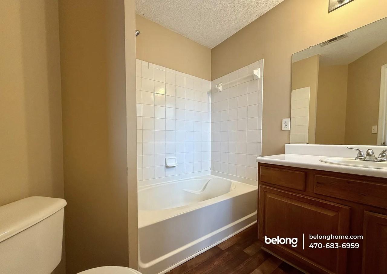 11322 Michelle Way - Photo 2 of 16