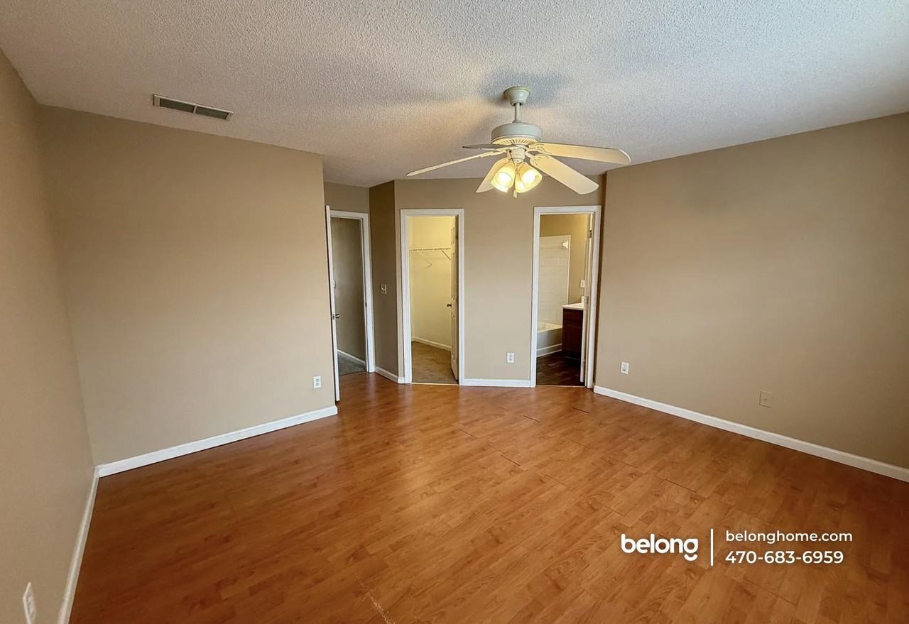 11322 Michelle Way - Photo 3 of 16