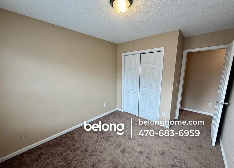 11322 Michelle Way - Photo 4 of 16