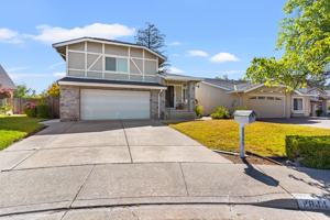 featured image of 2844 Sombrero Cir
