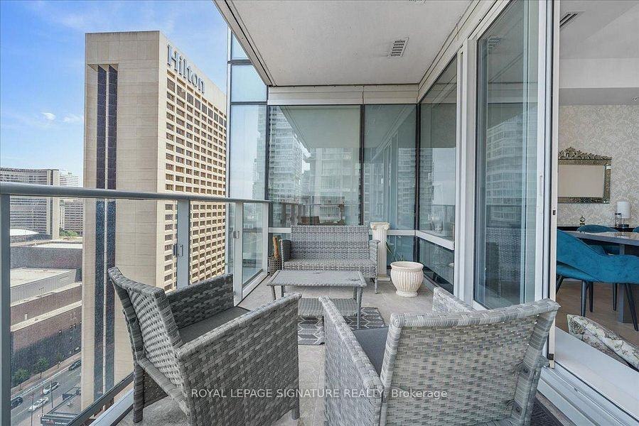 180 University Avenue - Photo 16