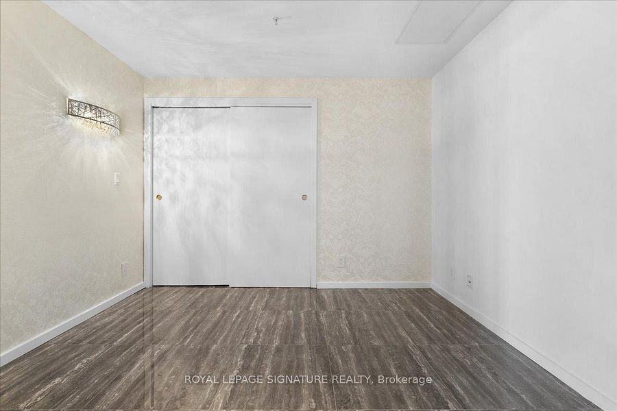 180 University Avenue - Photo 12