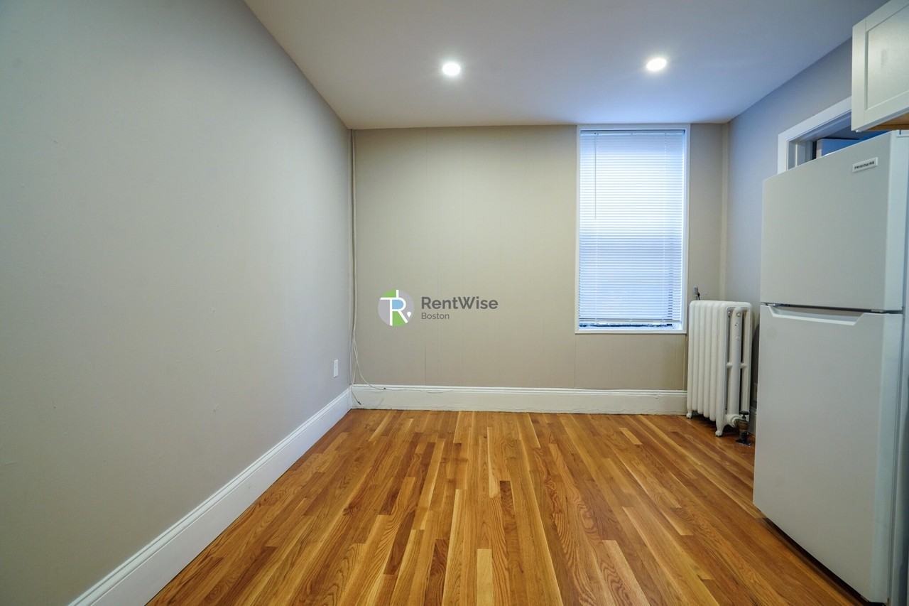 50 Park Vale Ave #32 - Photo 2 of 13