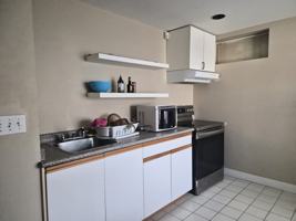 featured image of Renfrew St & E Pender St