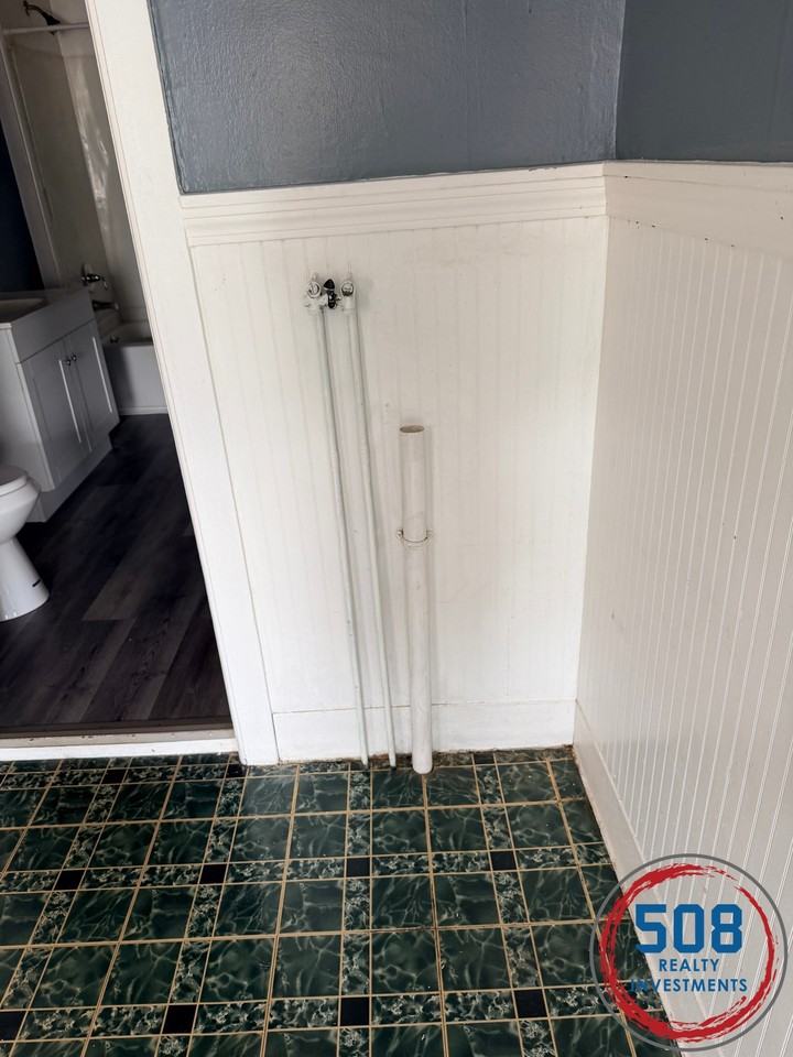 Vinton St #2 - Photo 4 of 7