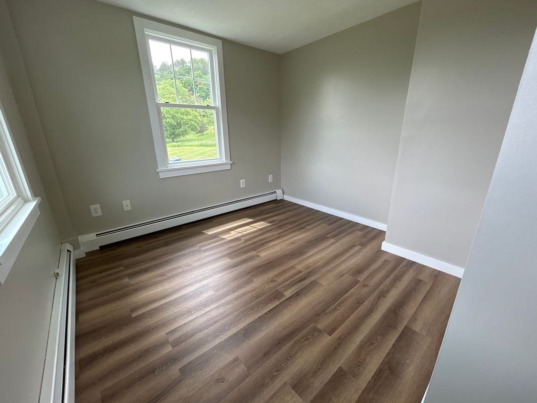 173 S Amenia Rd - Photo 3 of 11