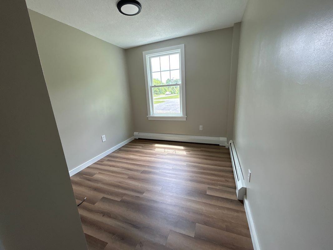 173 S Amenia Rd - Photo 5 of 11