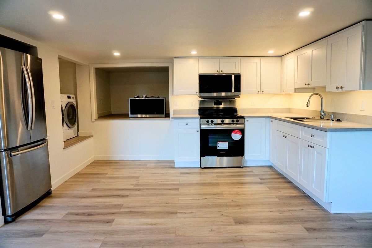 604 Los Olivos Rd ##B - Photo 2 of 10