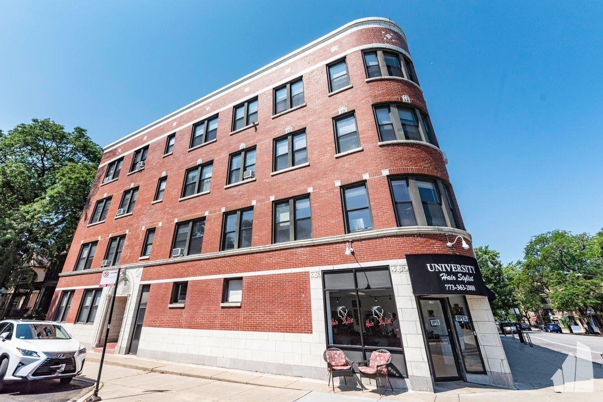 5704 S Harper Ave ##307