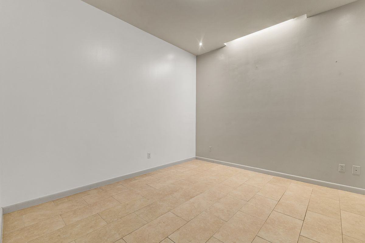 17902 La Cantera Pkwy ##406 - Photo 3 of 21