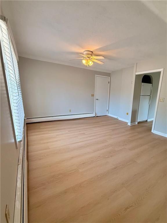 39 Andrews Ave - Photo 4 of 12