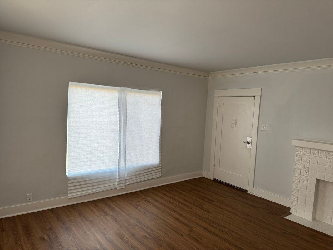 2817 12th Ave - Photo 2 of 21