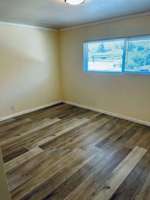 1129 N Barston Ave - Photo 7 of 19