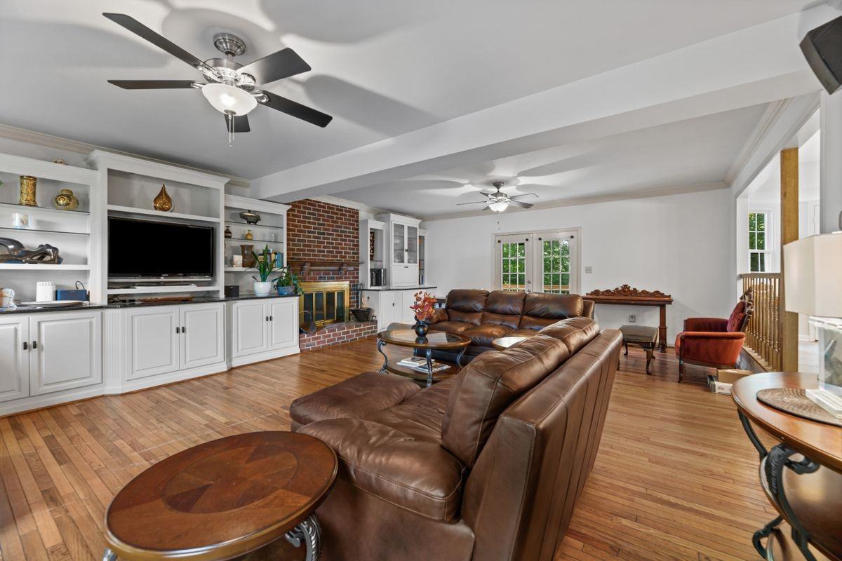 12307 Eliff Way - Photo 7 of 12