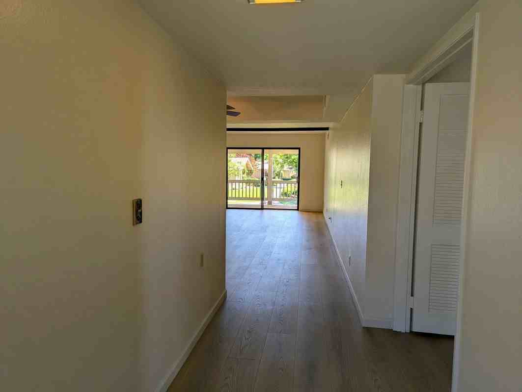 5069 Cribari Blfs - Photo 2 of 28