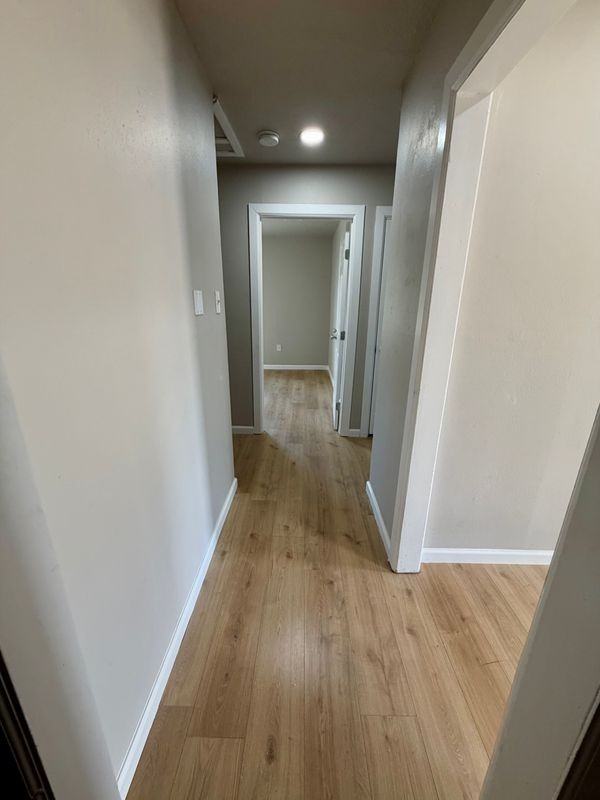 519 E 56th St - Photo 7 of 18