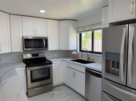 160 Se 15th Ave - Photo 1 of 1