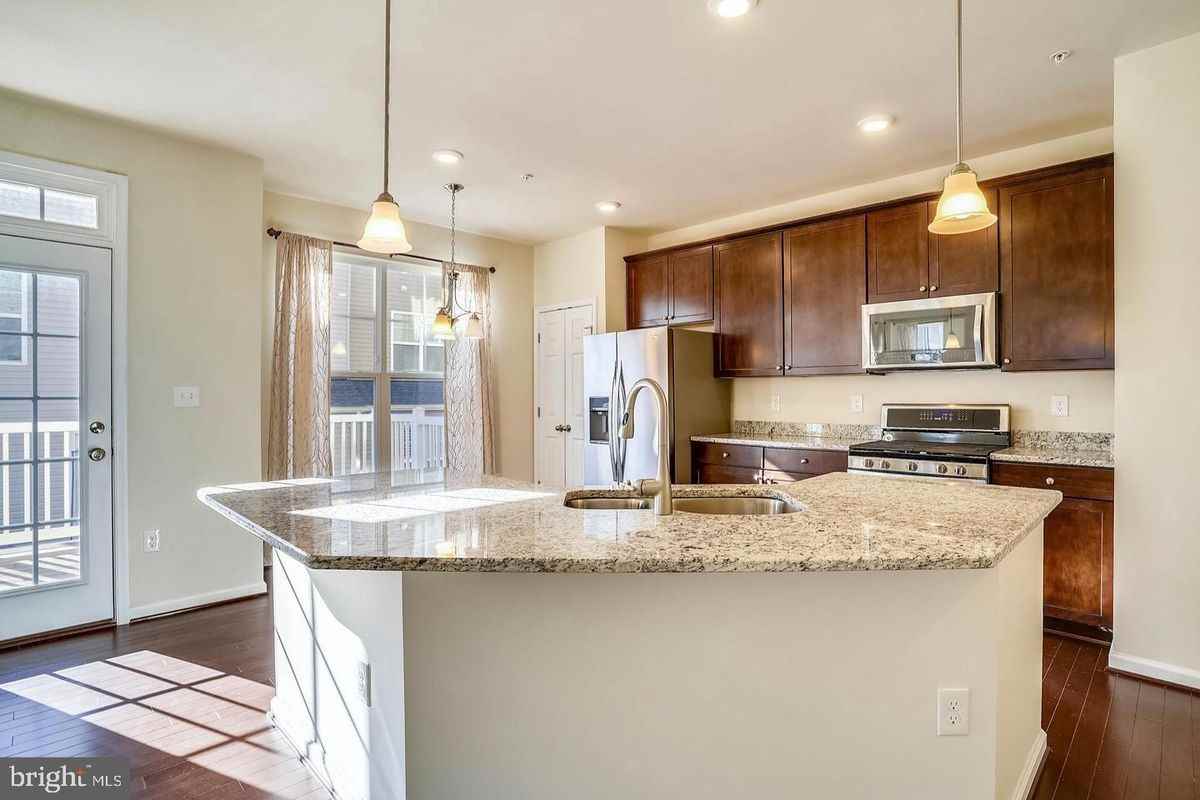 6163 Margarita Way - Photo 5 of 13