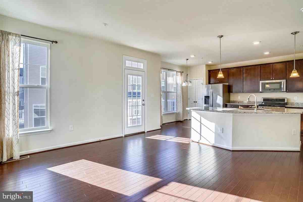 6163 Margarita Way - Photo 6 of 13