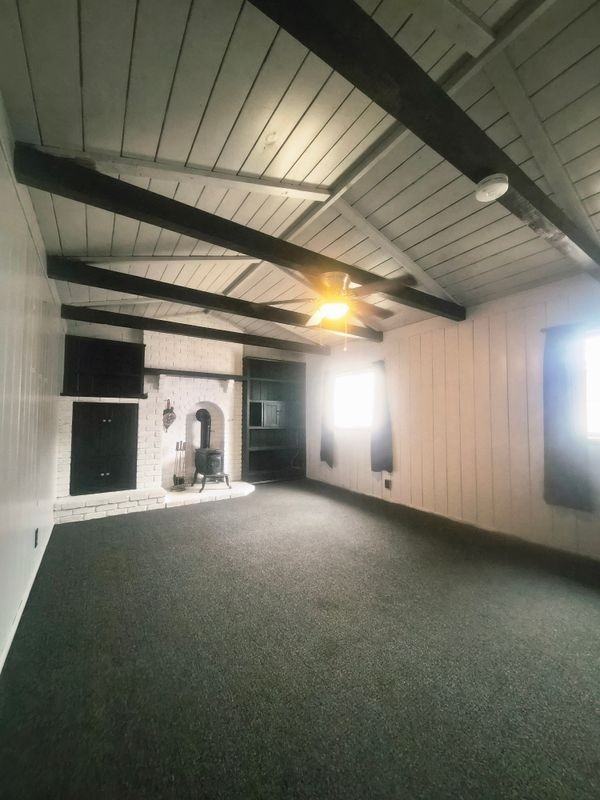 737 Edgar Ave - Photo 4 of 17