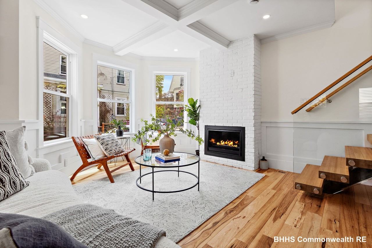 15 Spring Hill Ter - Photo 2 of 40