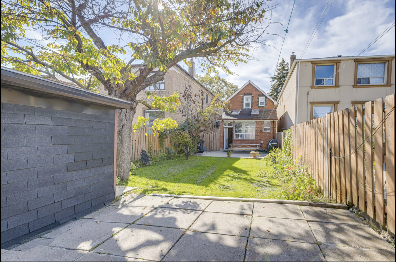 34 Ashbury Avenue - Photo 2 of 15